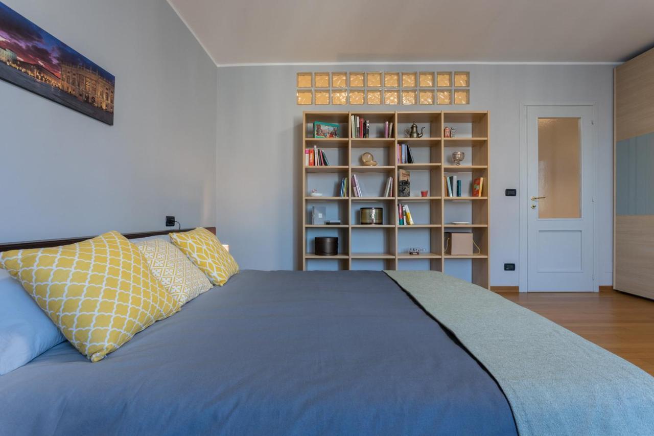 Light Blue Apartment By Wonderful Italy Turin Bagian luar foto